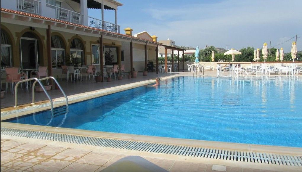 Eleni Hotel Кефалос Экстерьер фото