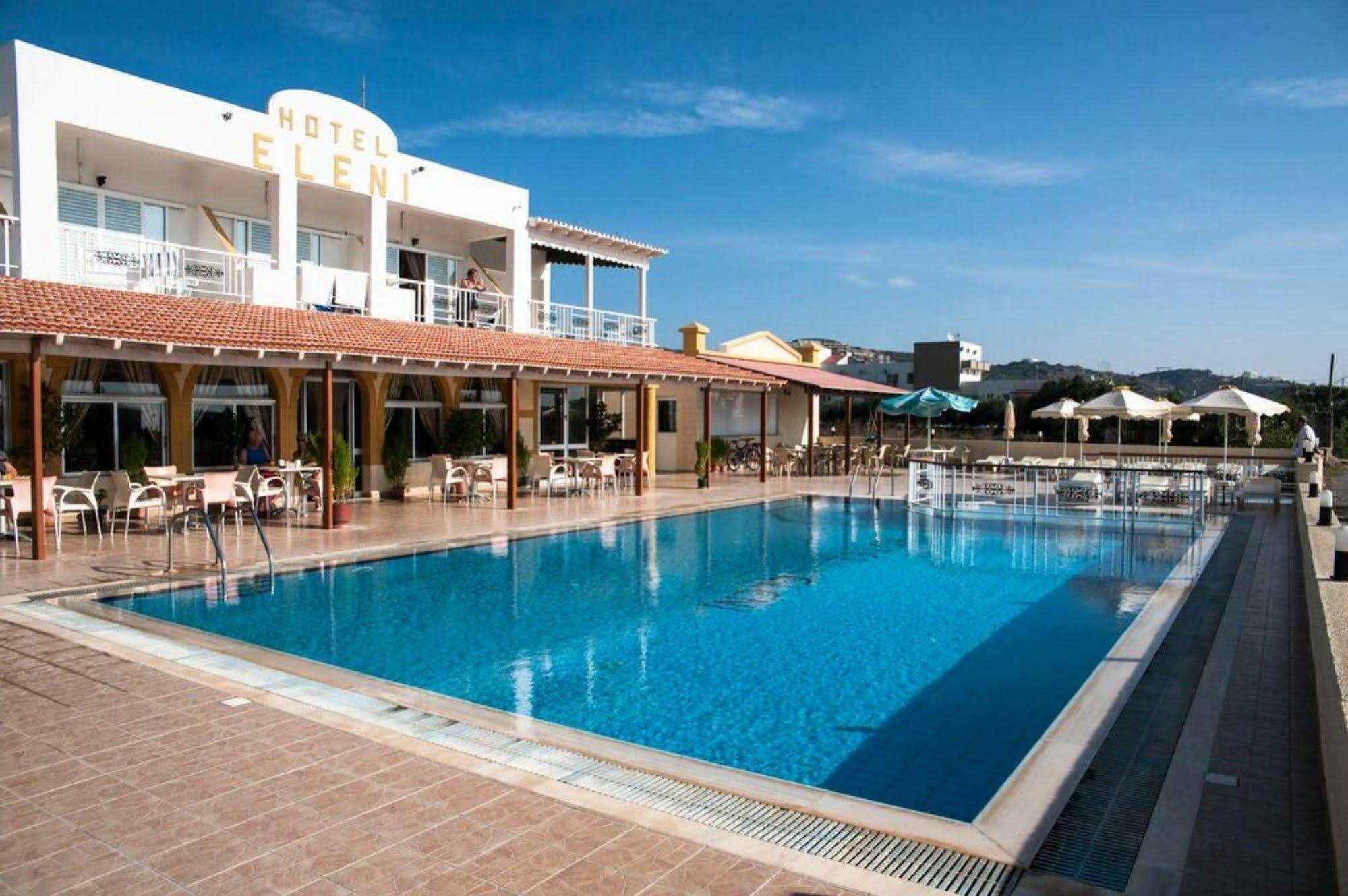 Eleni Hotel Кефалос Экстерьер фото